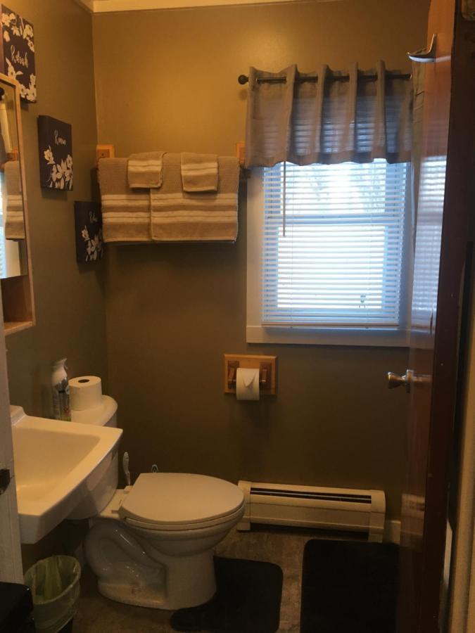 Home Away From Home, Recently Renovated North Troy Exteriér fotografie